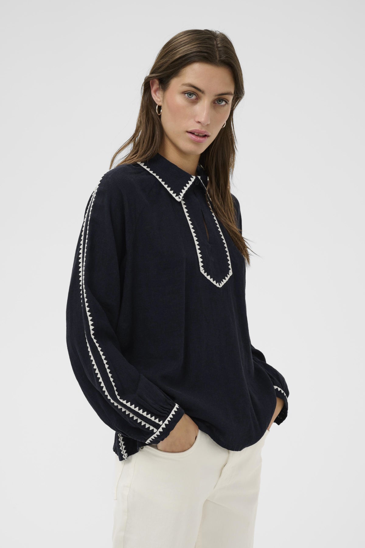 Part Two Aimy Navy Blouse