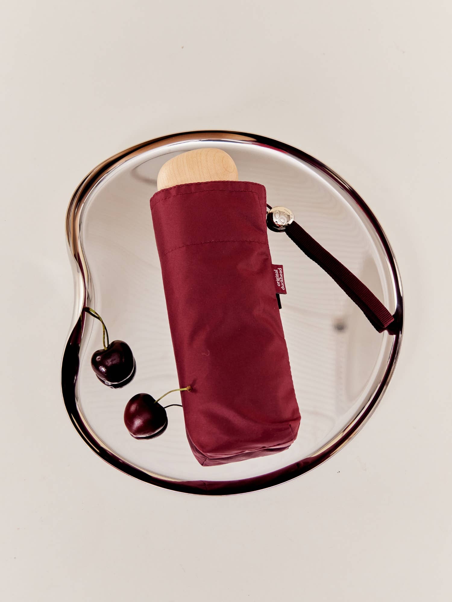 Original Duckhead Cherry Mini Pocket Umbrella