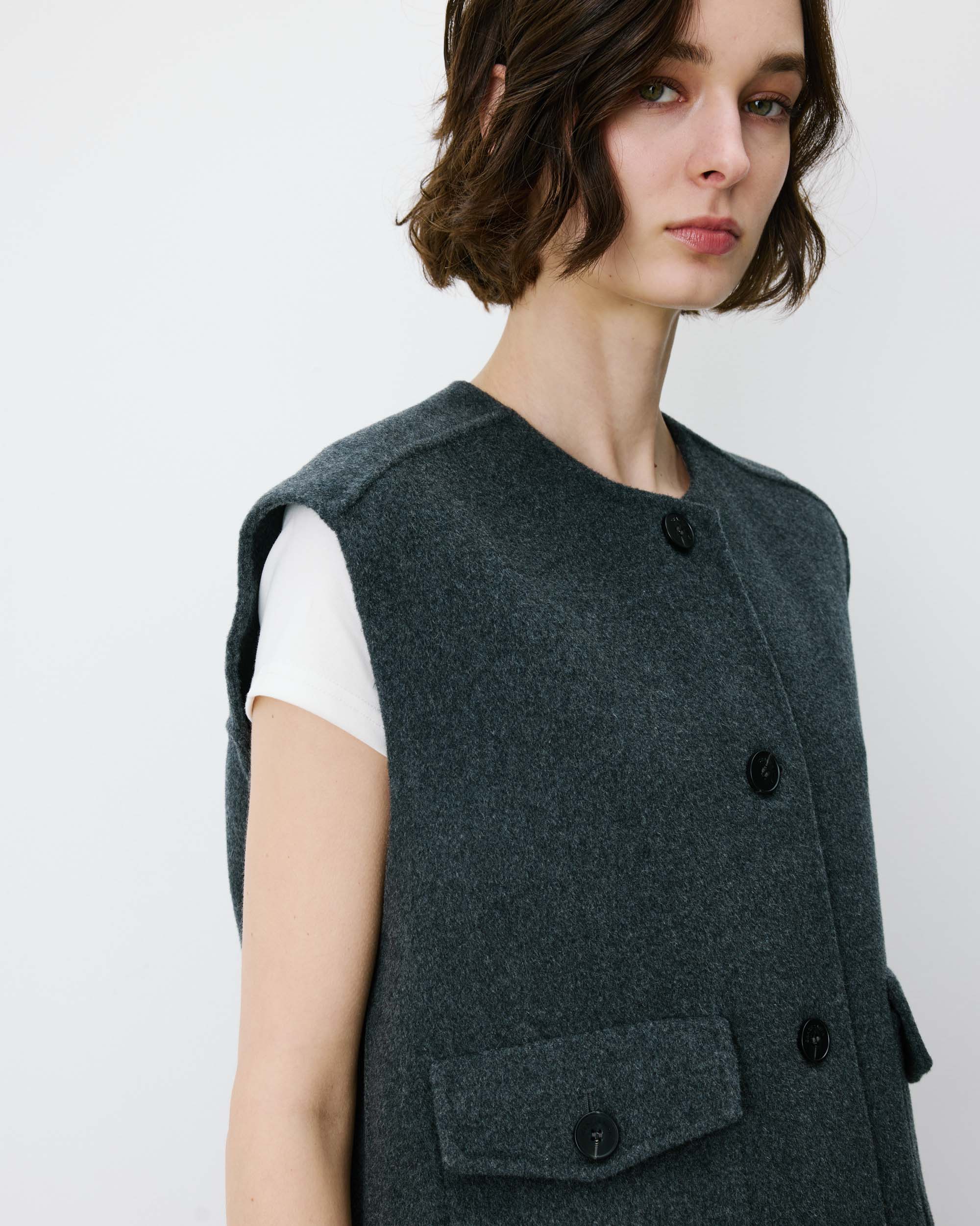 Grace & Mila Adagio Anthracite Waistcoat Jacket