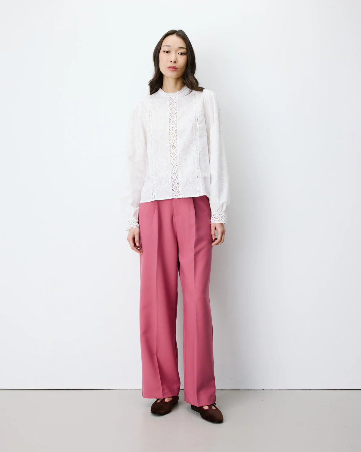 Grace & Mila Abigail White Lace Blouse