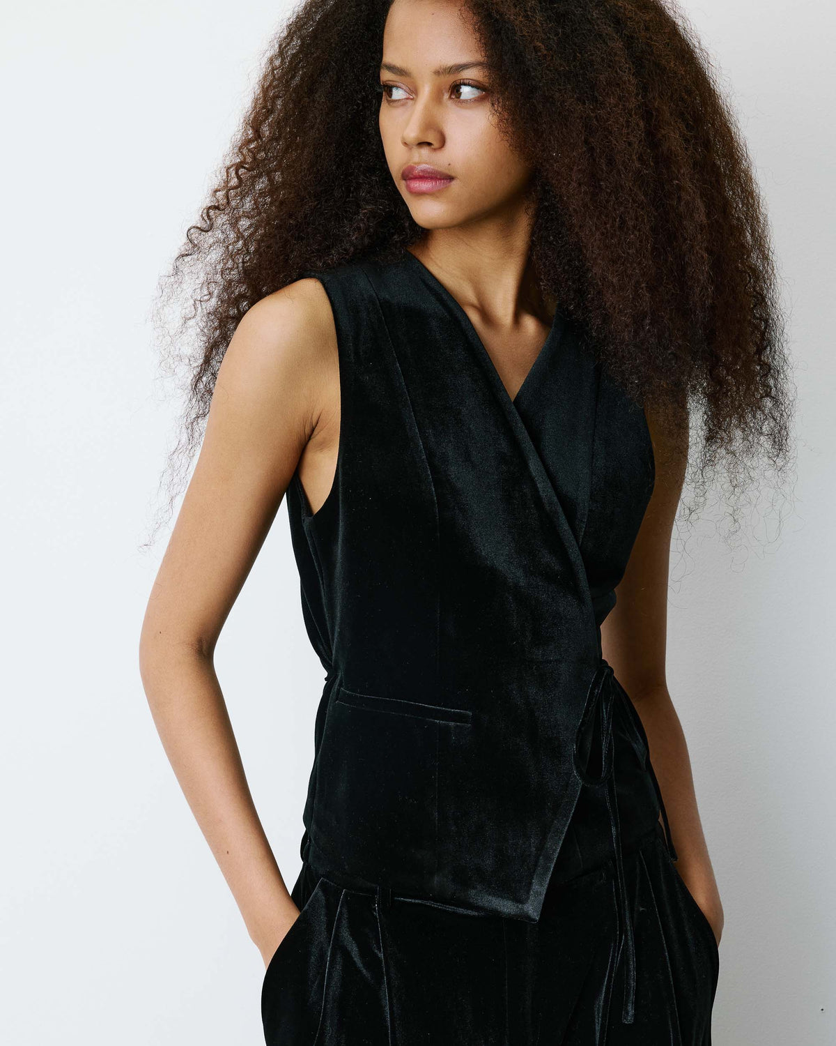 Grace & Mila Benny Noir Vest