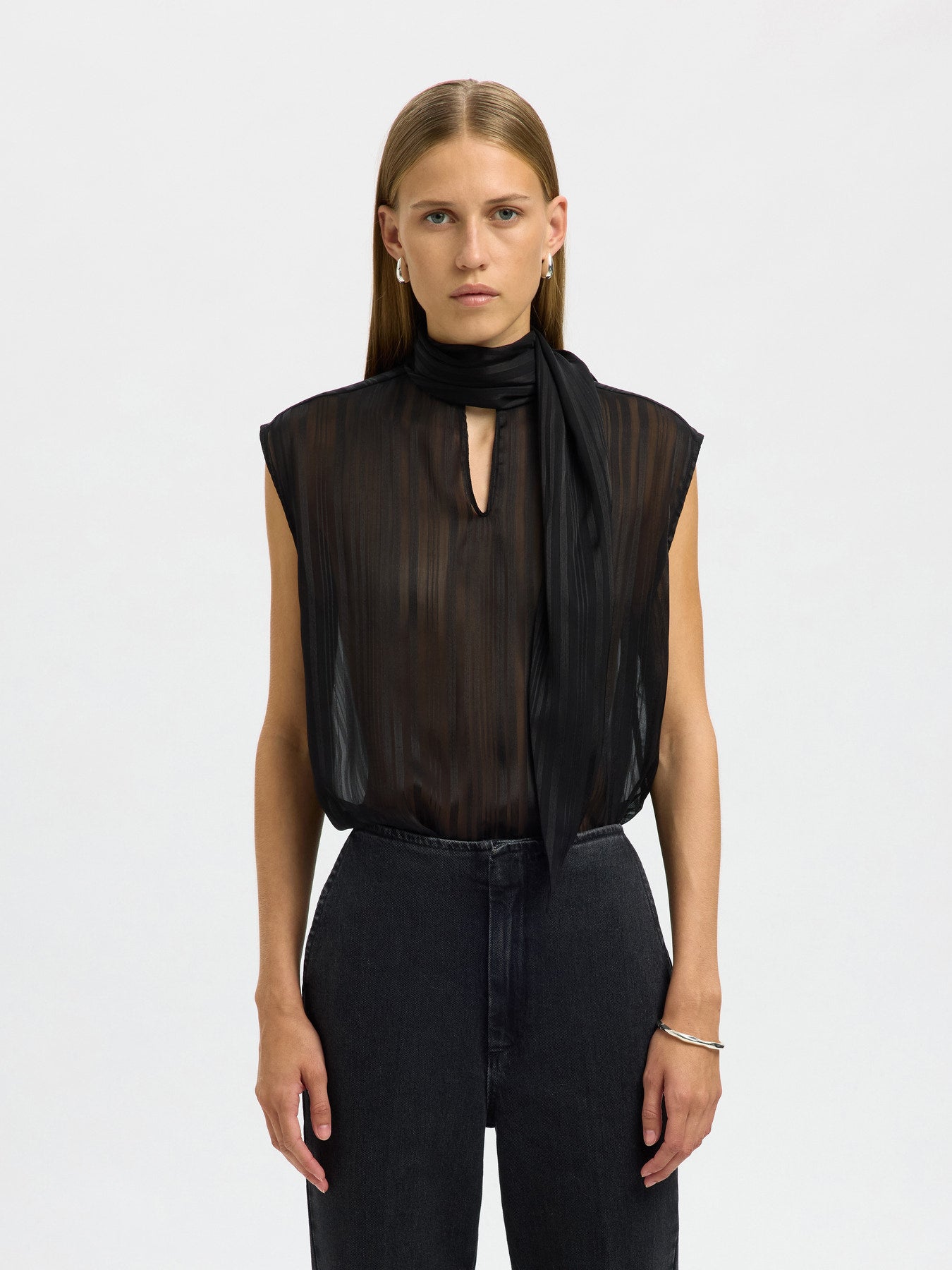 Selected Femme Margrethe Black Tie Top