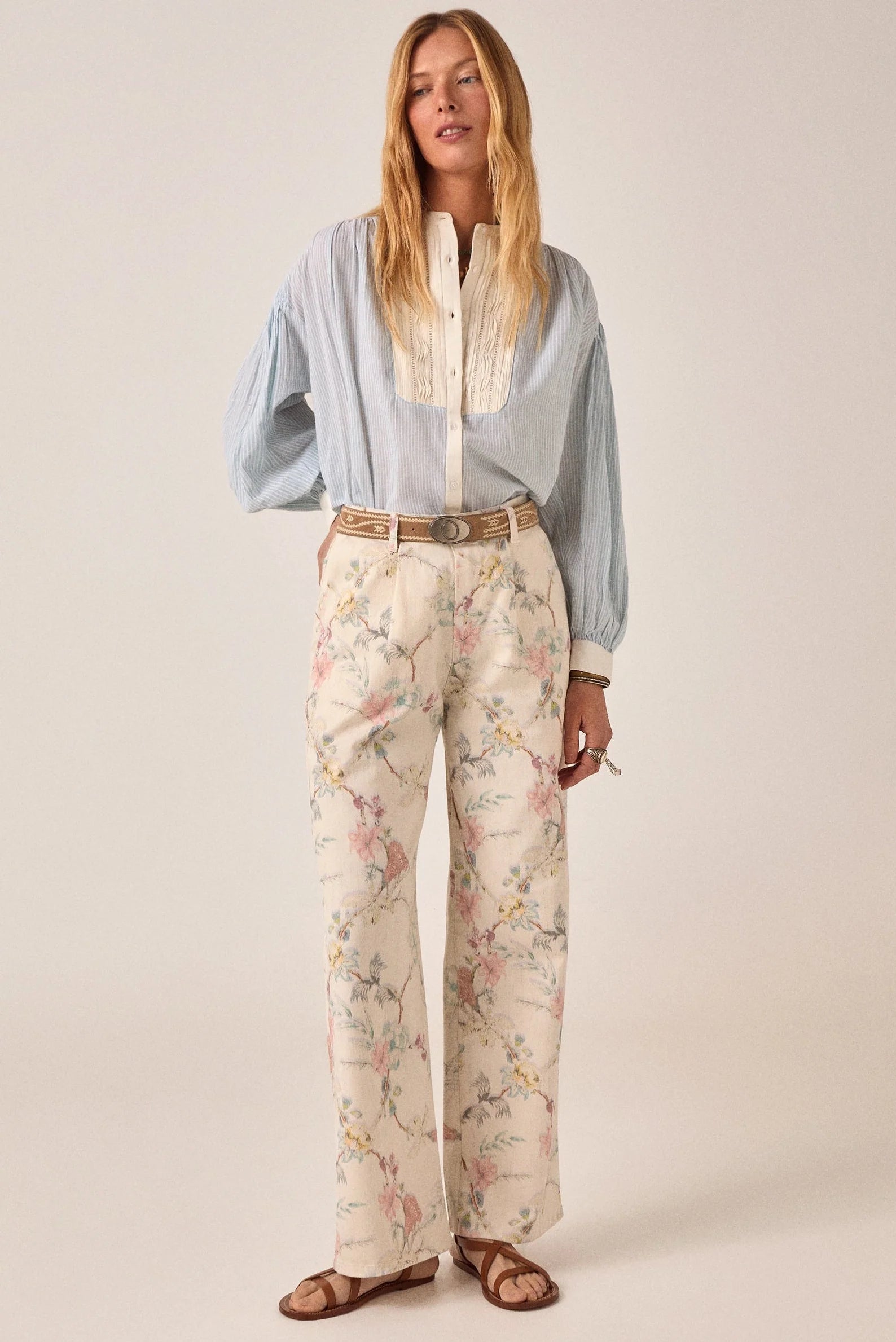 Maison Hotel Maree Bonifacio Blouse