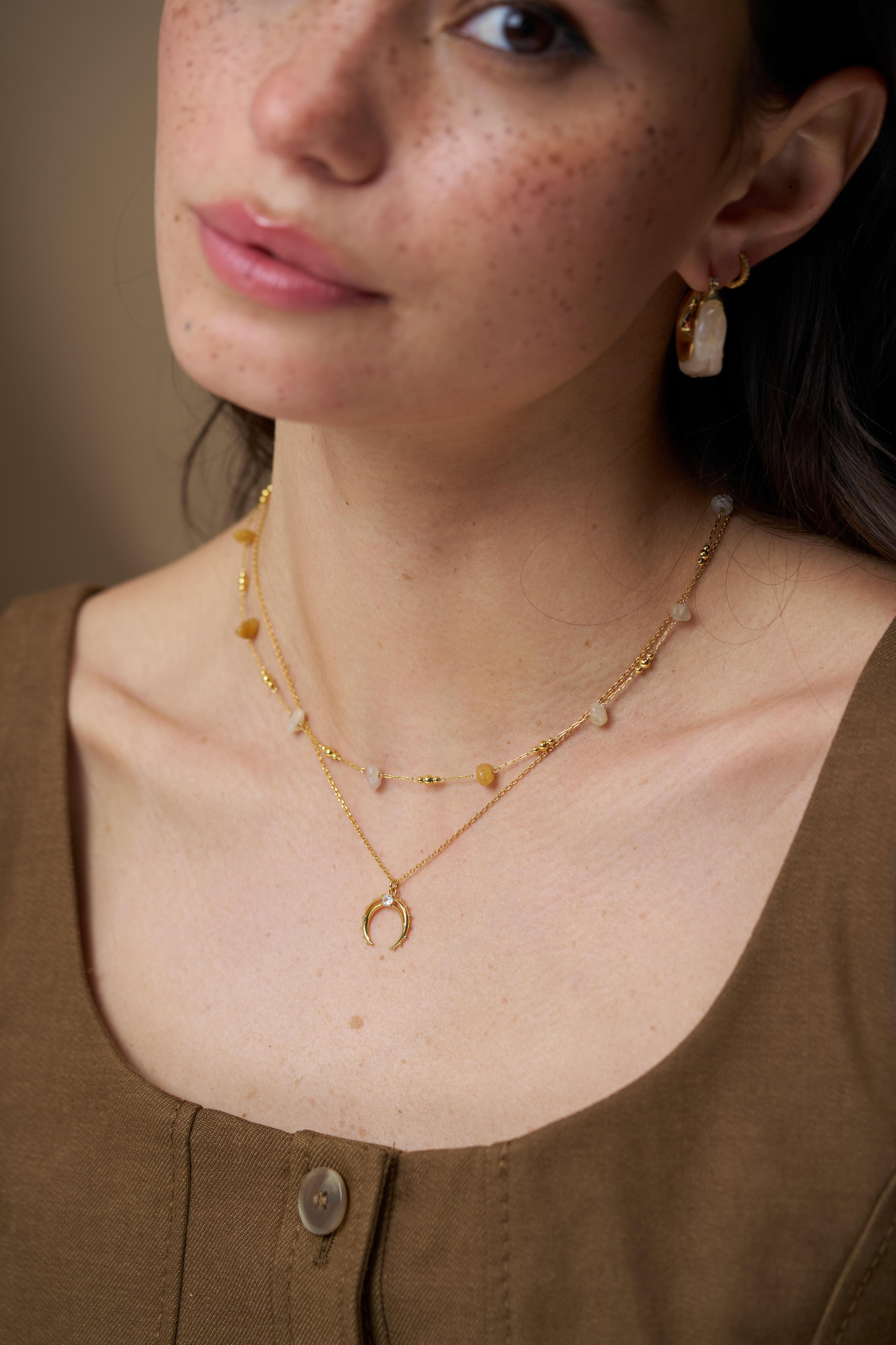Orelia Mixed Semi Chip & Bread Necklace