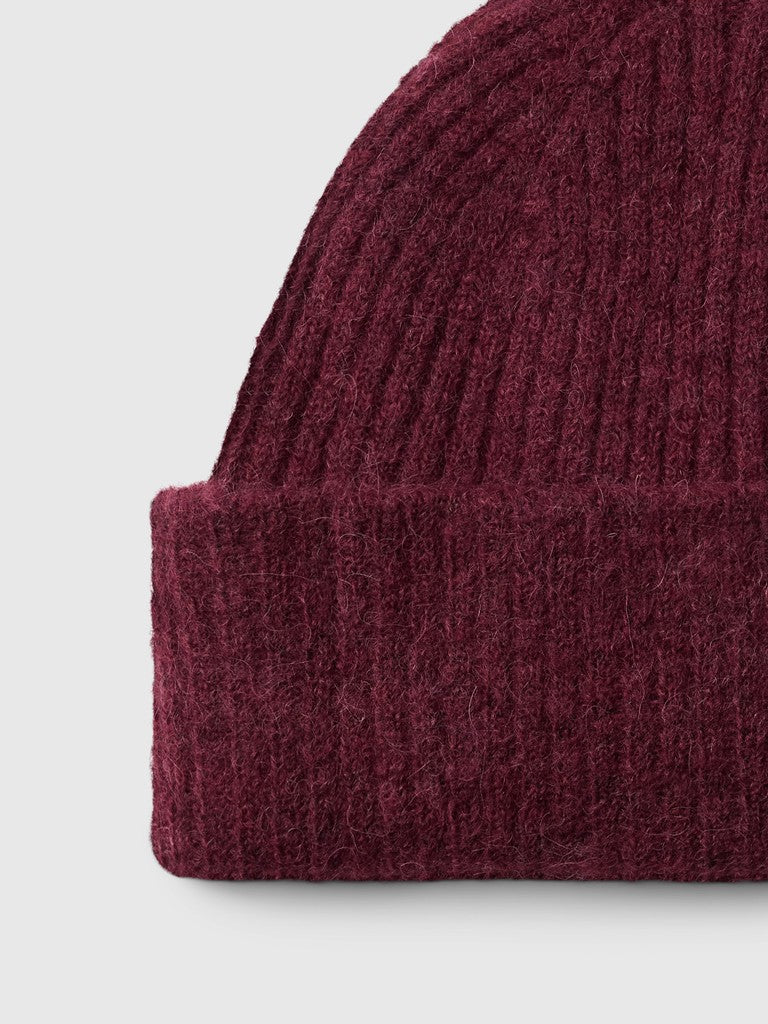 Selected Lulu Ribbed Tawny Port Beanie