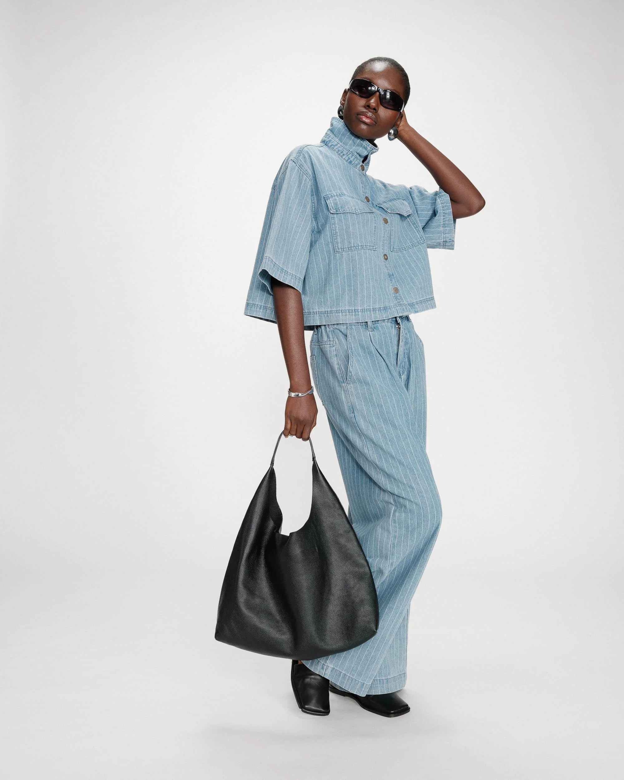 Grace & Mila Cropped Denim Vita Shirt