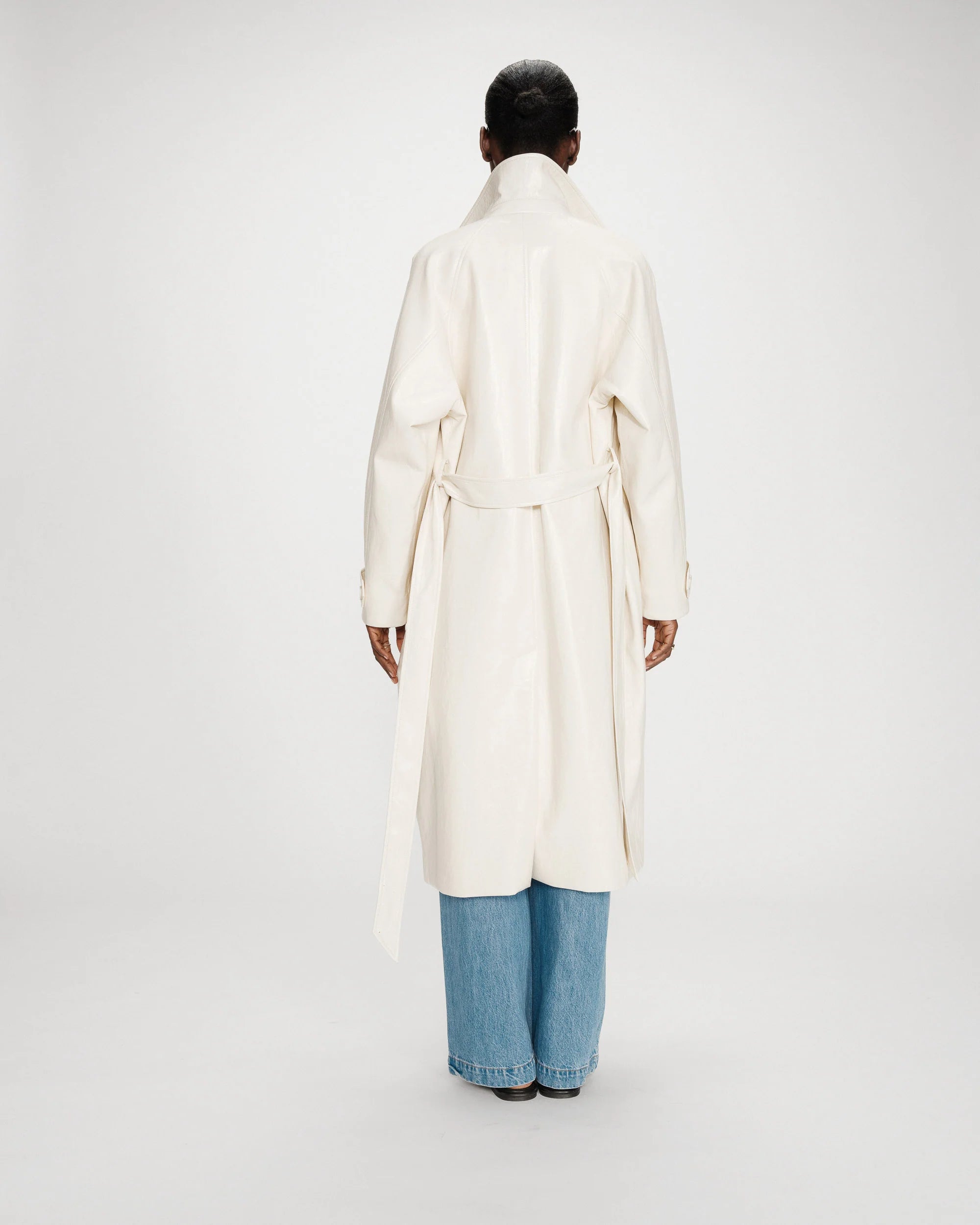 Grace & Mila Vinyl Vanille Velours Coat