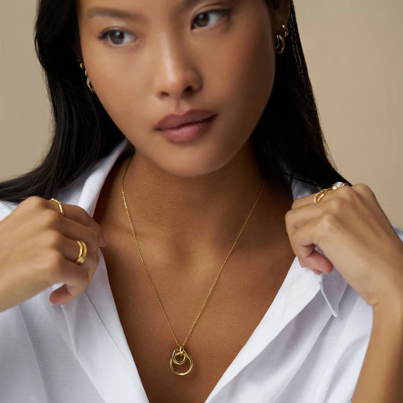 Orelia Interlocking Open Circle Necklace