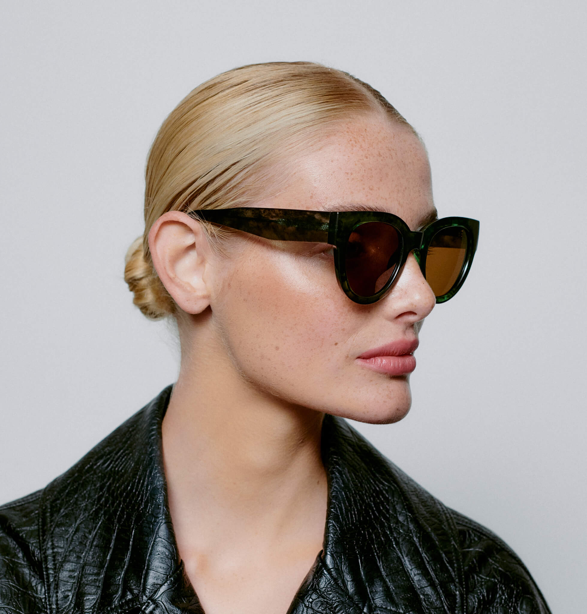A.Kjaerbede Lilly Green Marble Sunglasses