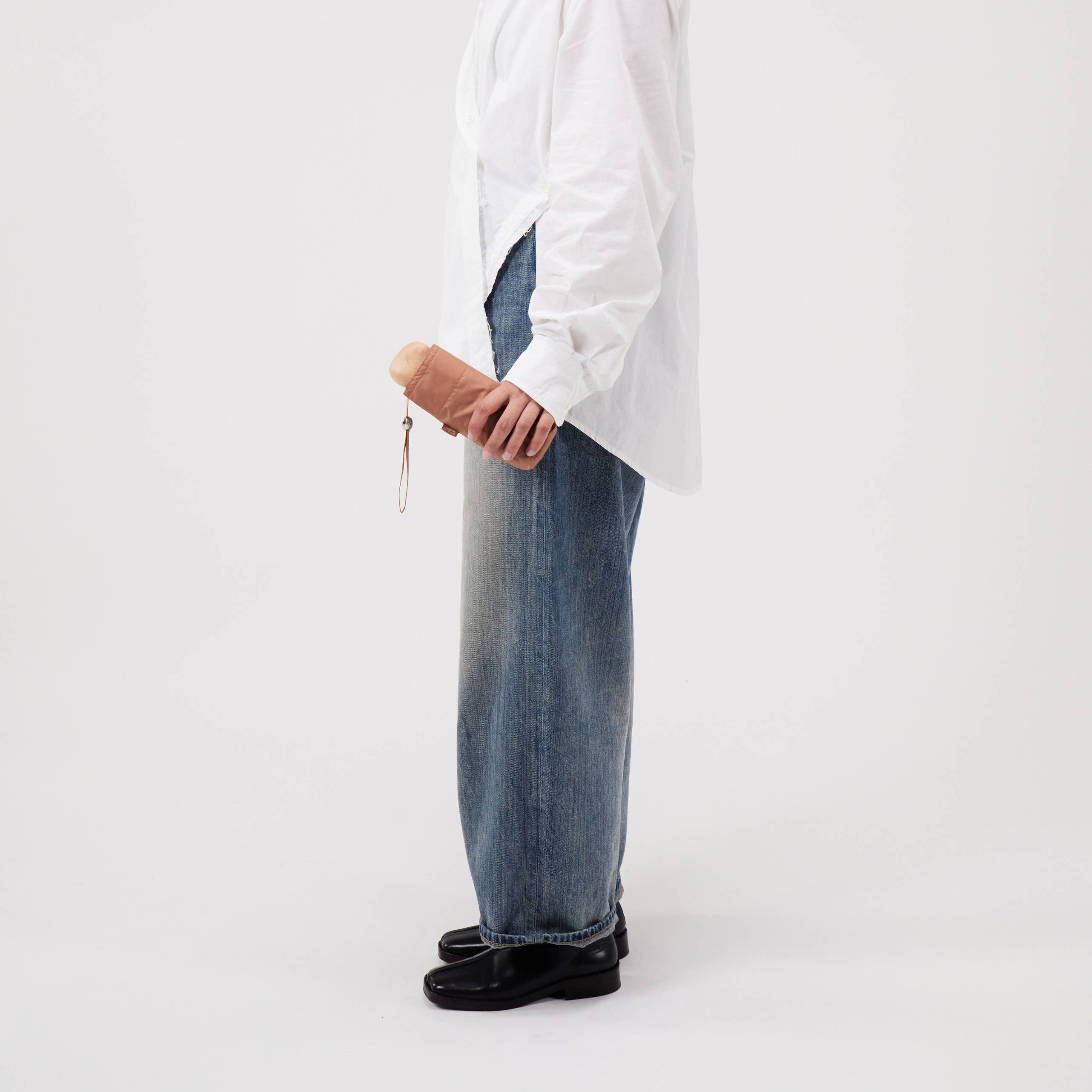 Original Duckhead Mocha Mousse Mini Pocket Umbrella