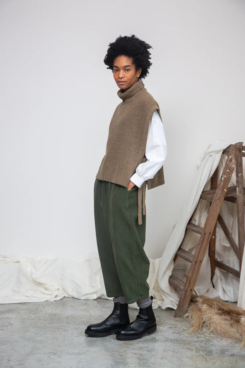 Beaumont Organic Kanon Taupe Knitted Vest