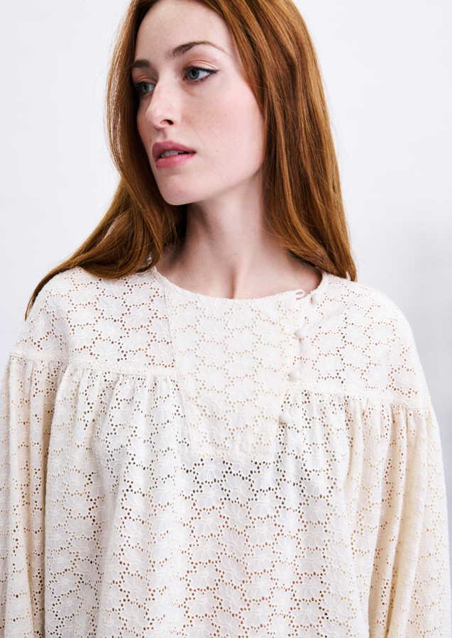 Frnch Takis Creme Blouse