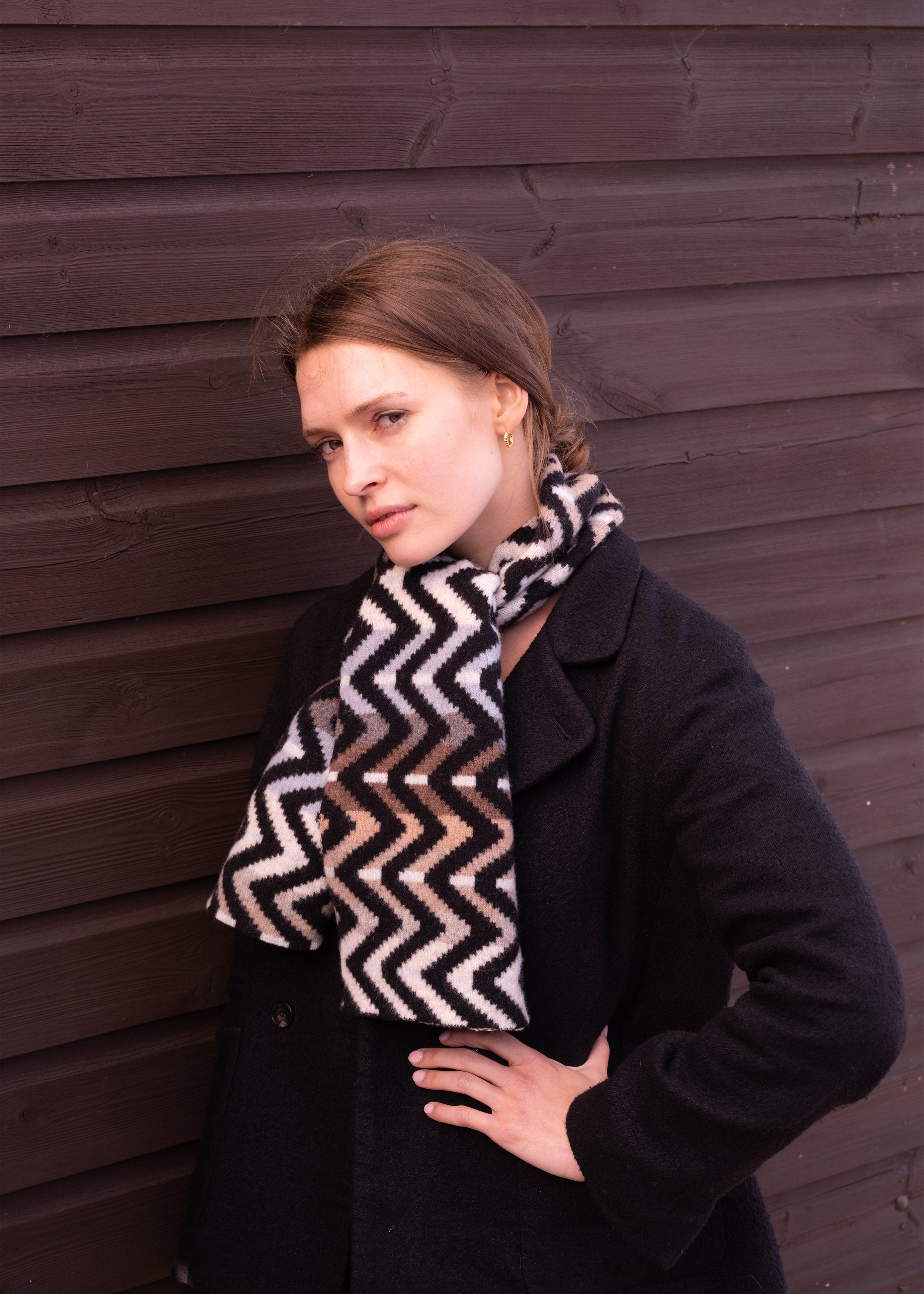 Quinton & Chadwick Zig Zag Scarf in Driftwood