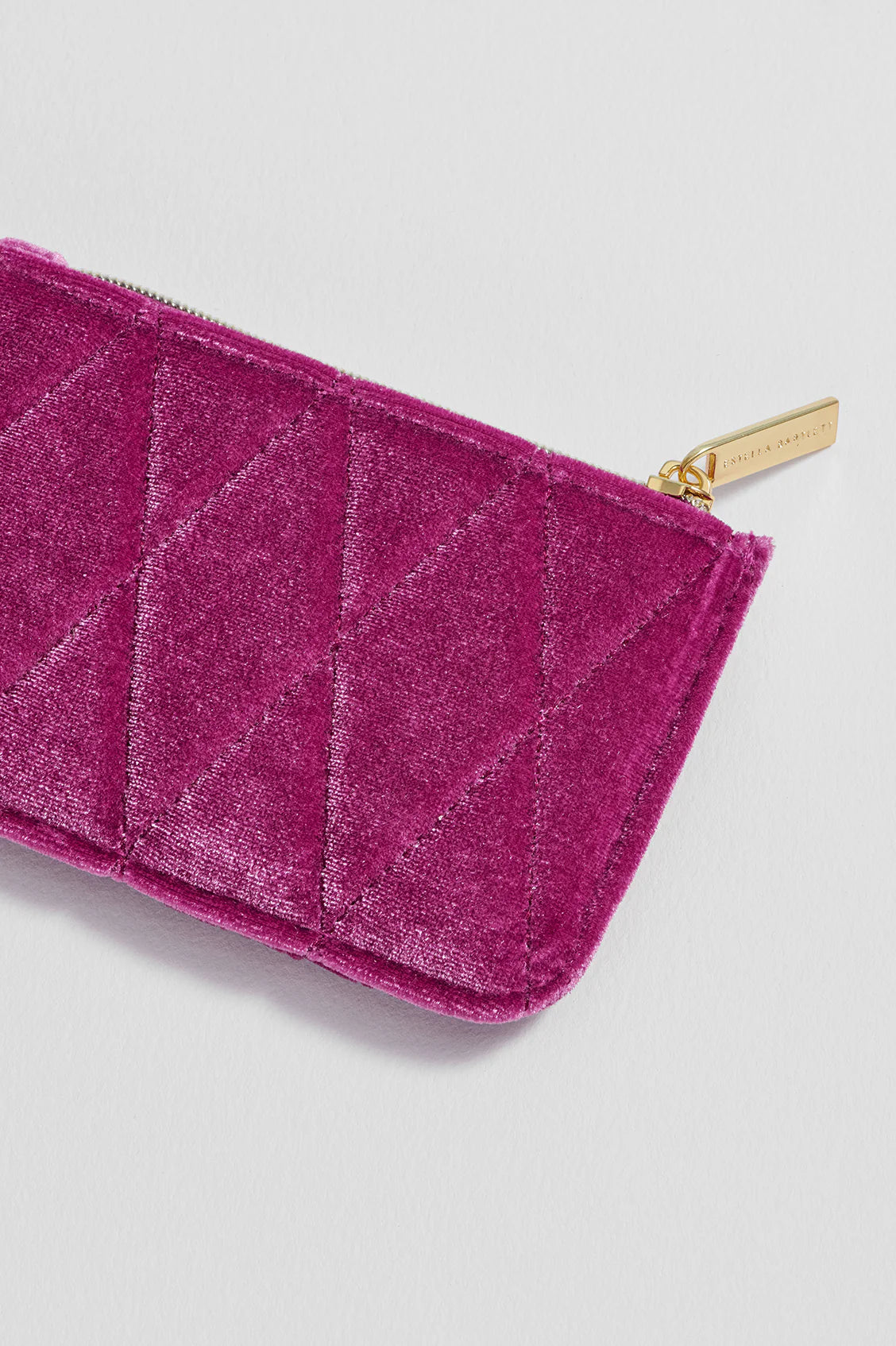 Estella Bartlett Quilted Pink Card Purse