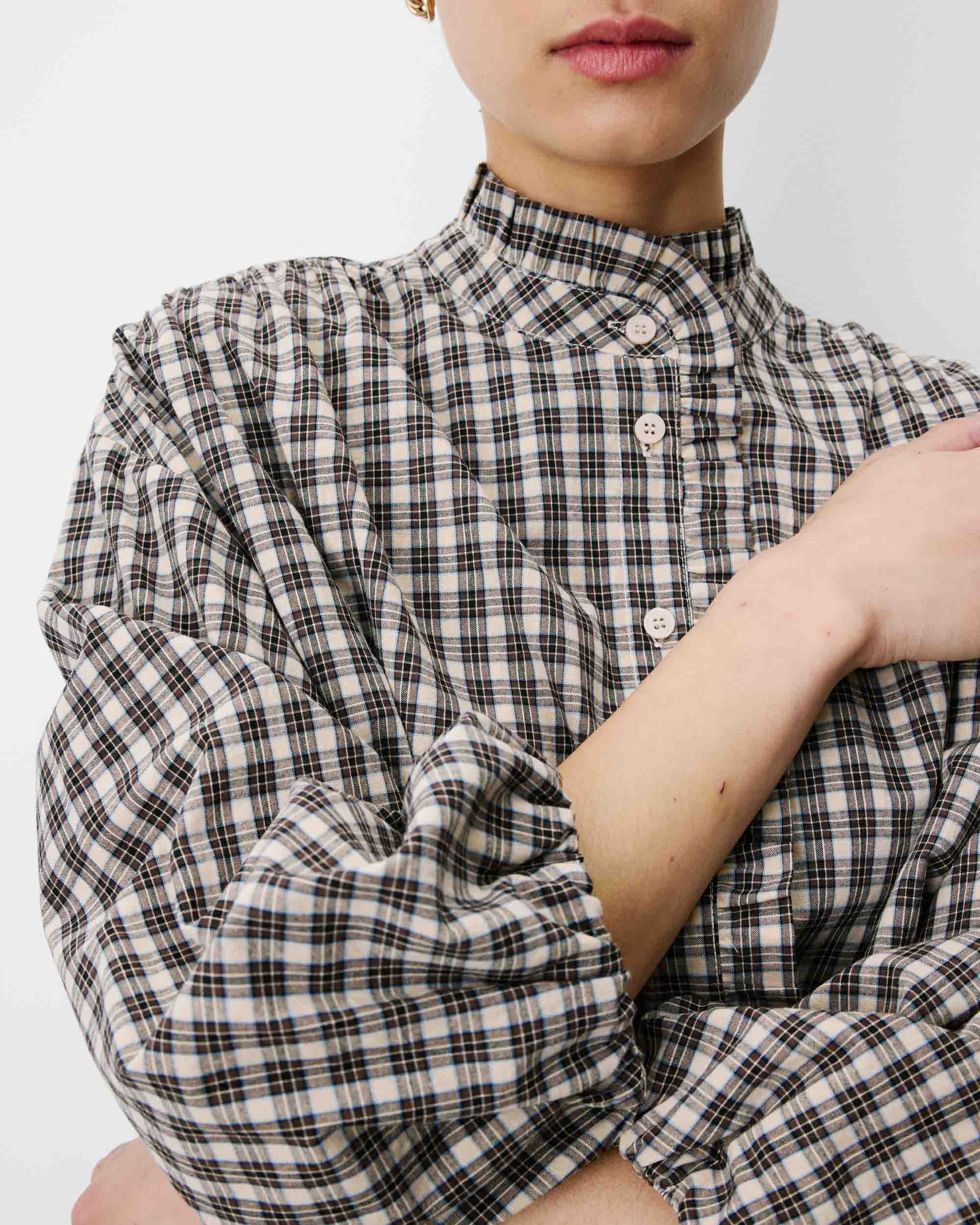 Grace & Mila Adelie Latte Shirt