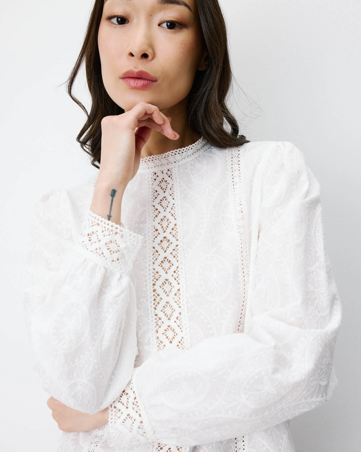 Grace & Mila Abigail White Lace Blouse