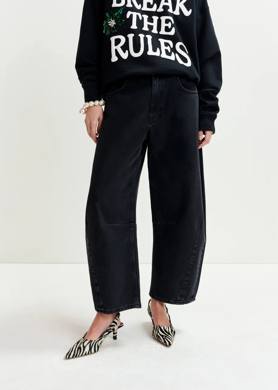 Essentiel Antwerp Interstellar Barrel Leg Jeans