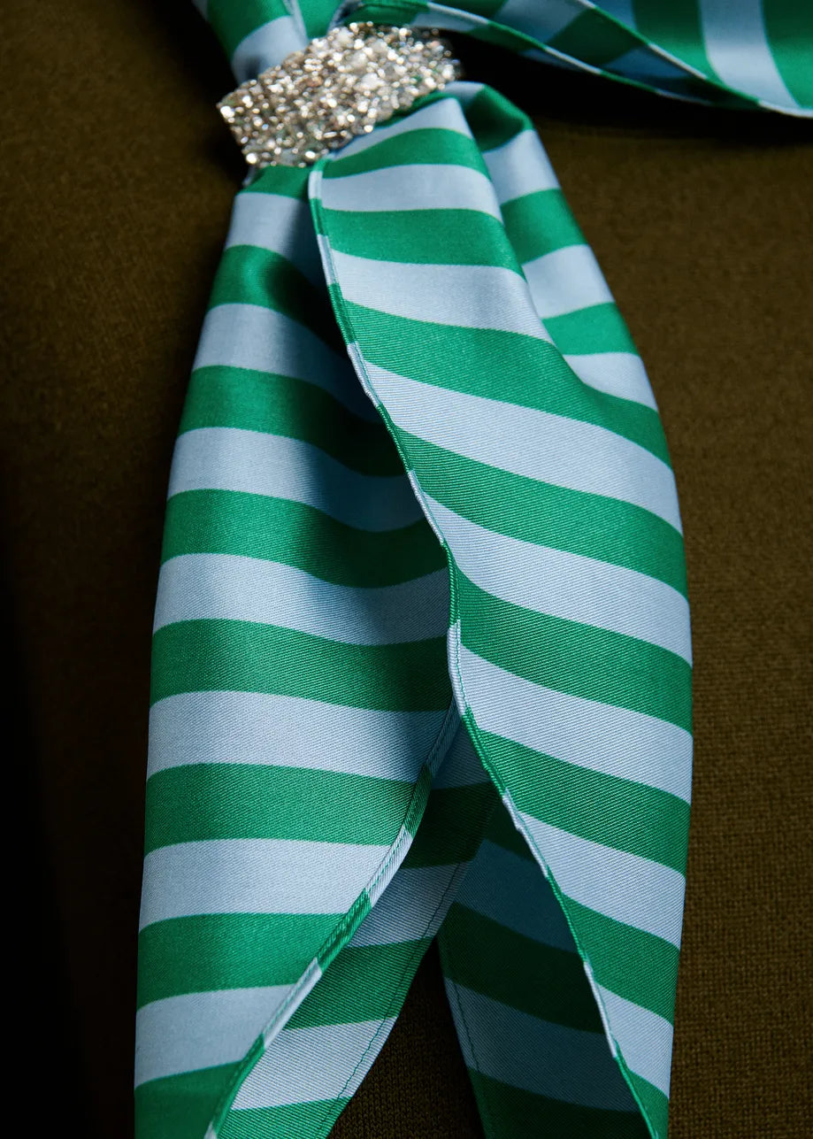 Essentiel Antwerp Kurtis Pullover With Scarf