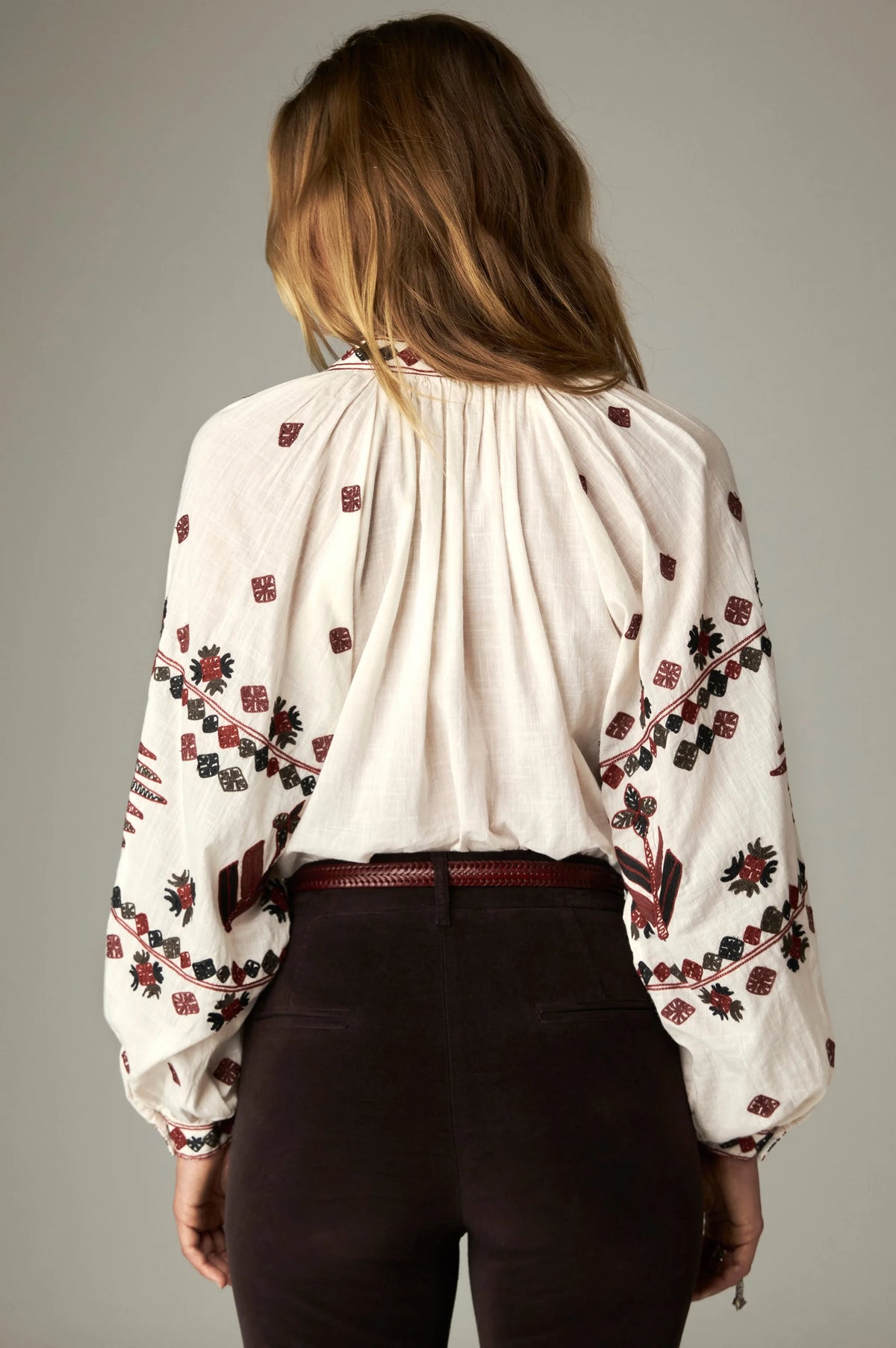 Maison Hotel Bone Blouse Arrows Robin