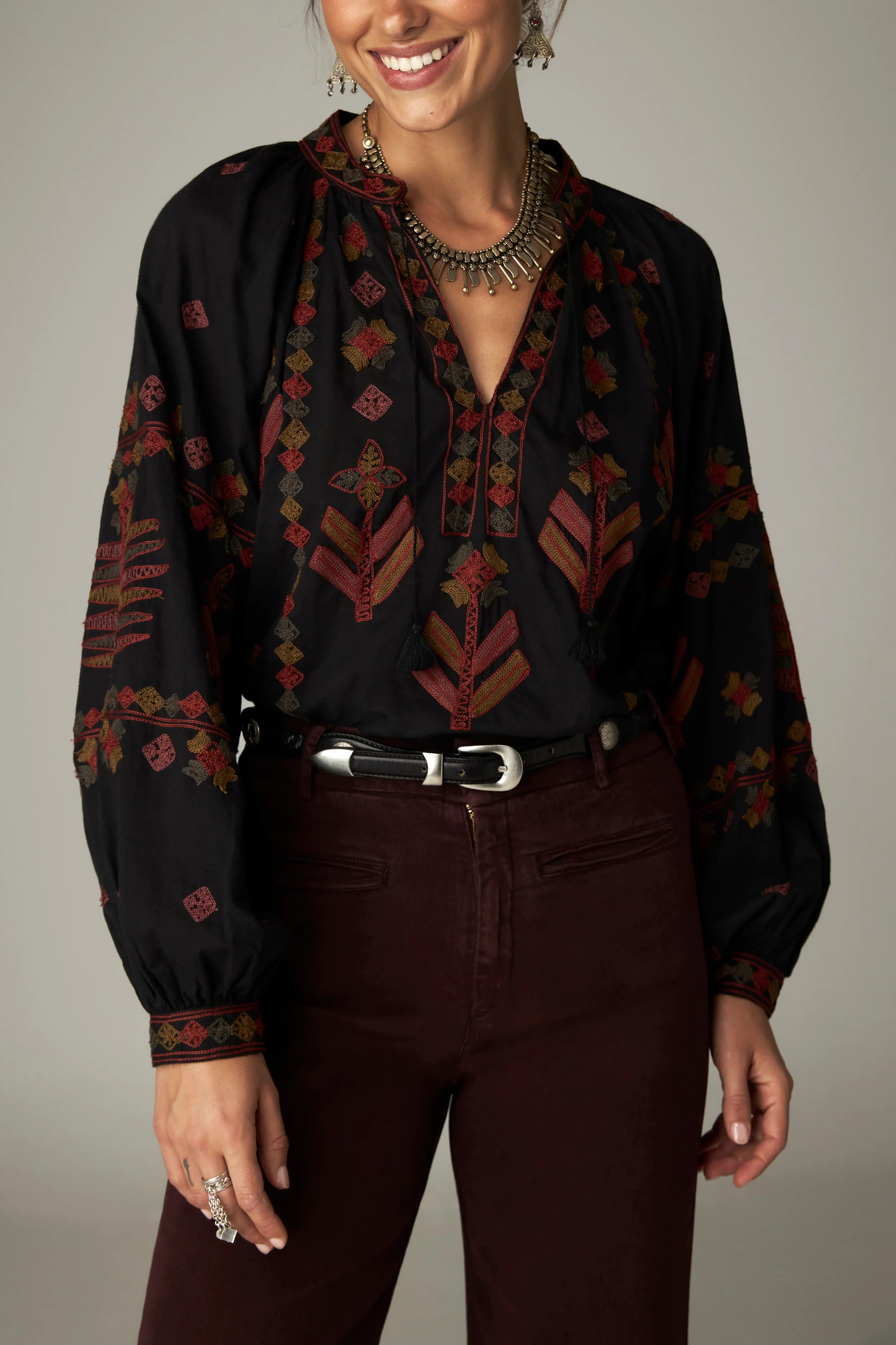 Maison Hotel Robin Blouse Charcoal Arrows