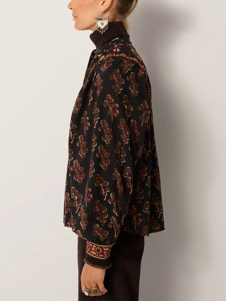 Maison Hotel Scarlet Blouse 