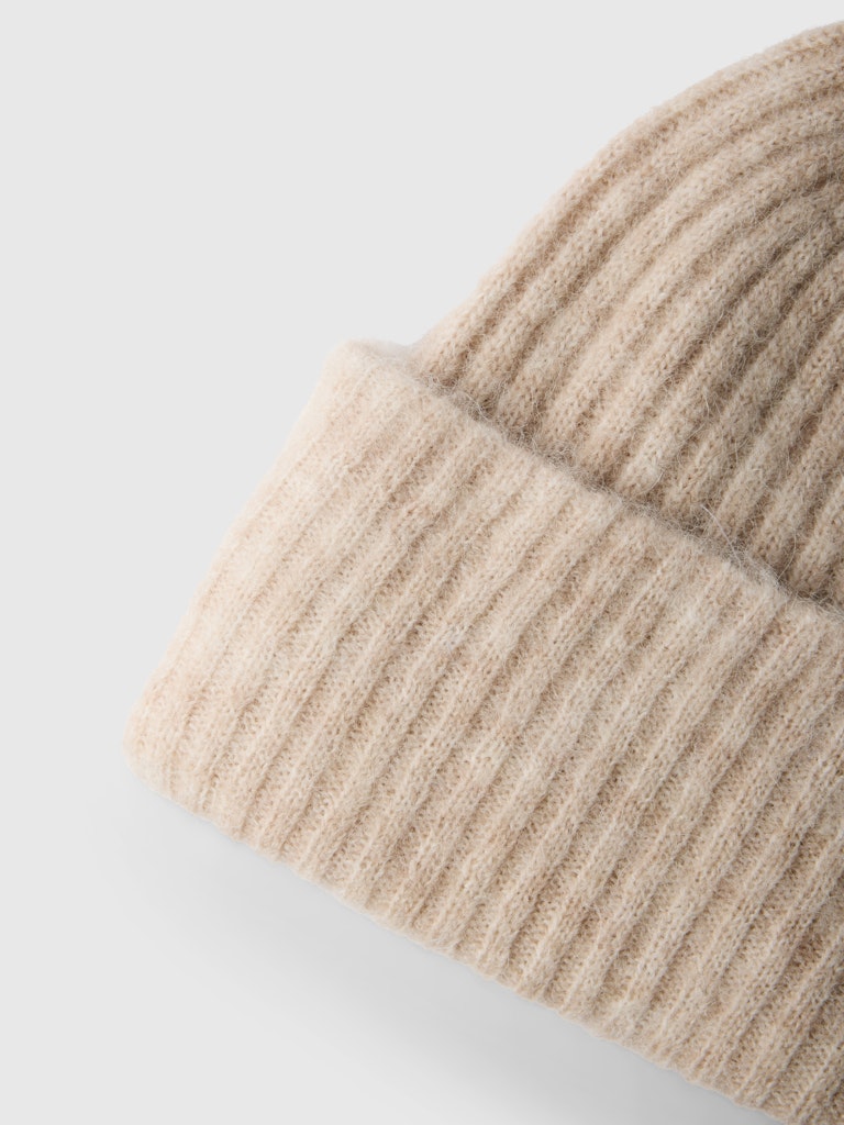 Selected Femme Birch Lulu Knit Beanie