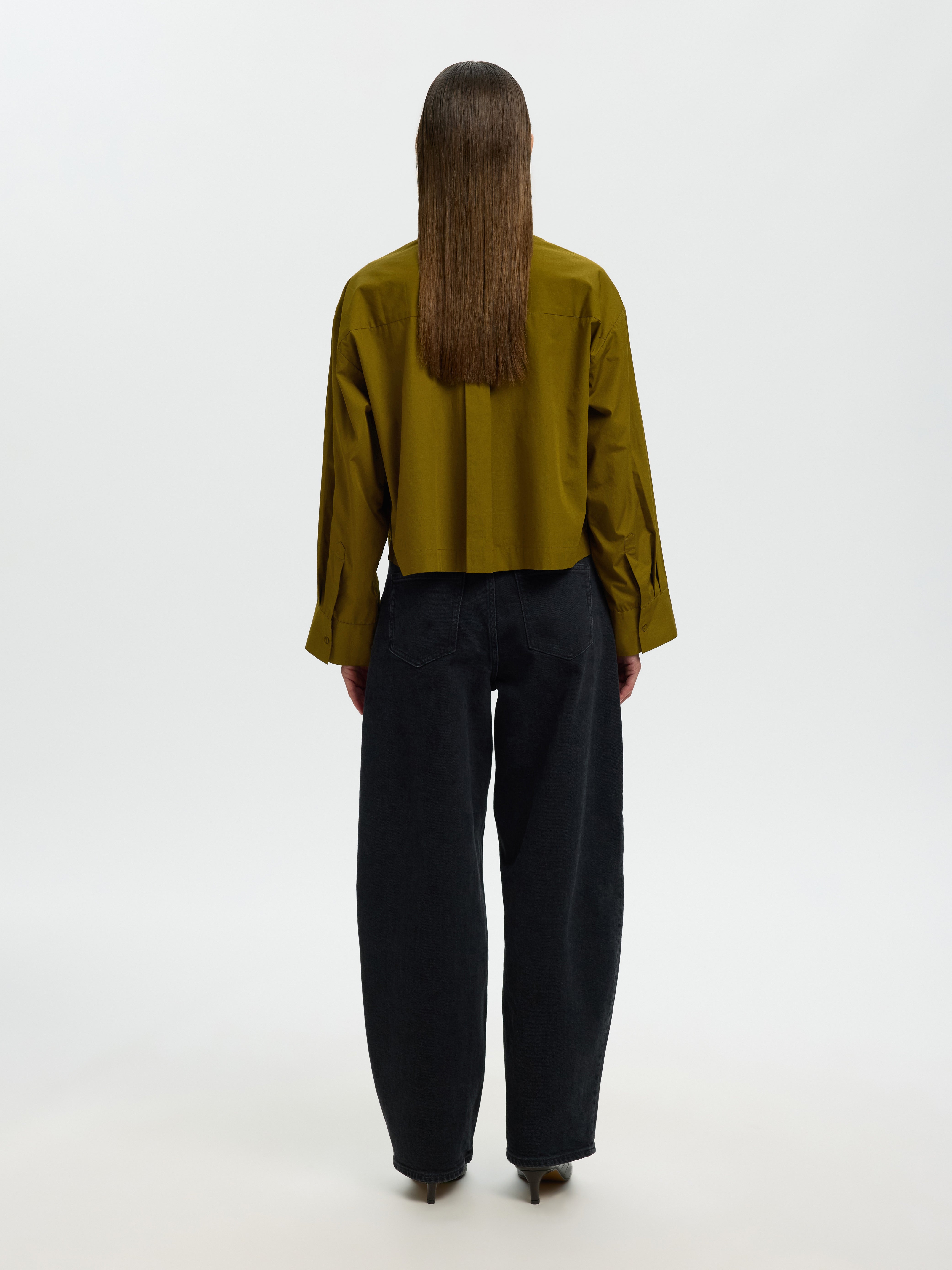 Selected Astha Cropped Boxy Shirt