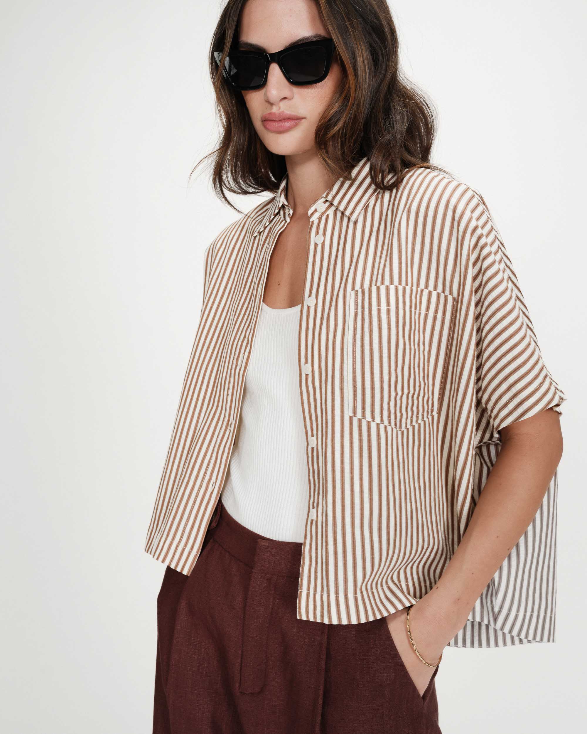 Grace & Mila Vercia Mocha Blouse