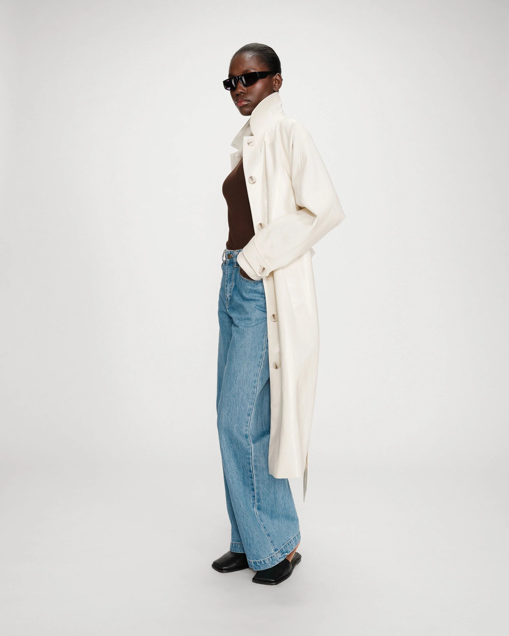 Grace & Mila Vinyl Vanille Velours Coat