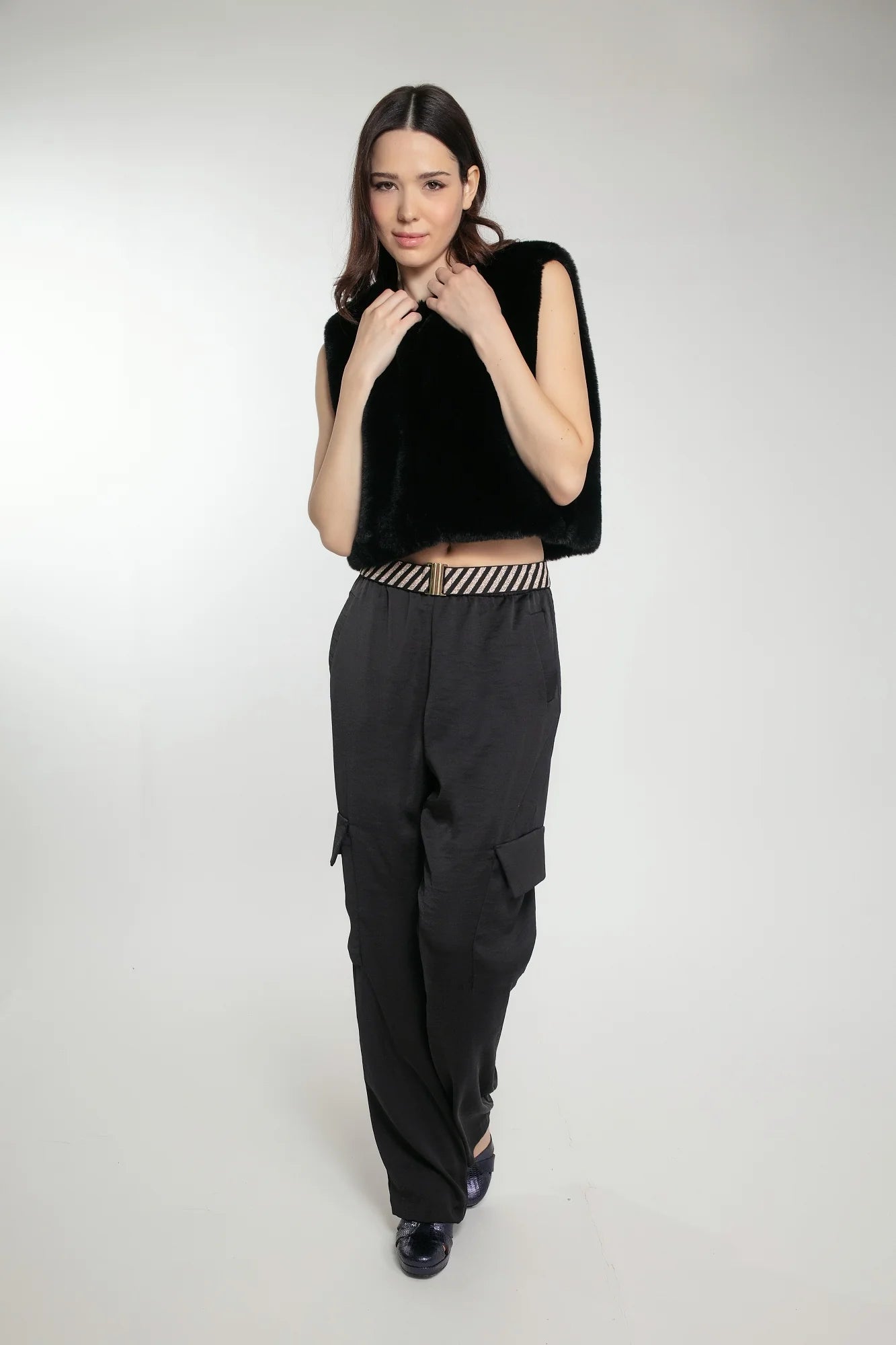 Nooki Edelweiss Gilet in Black