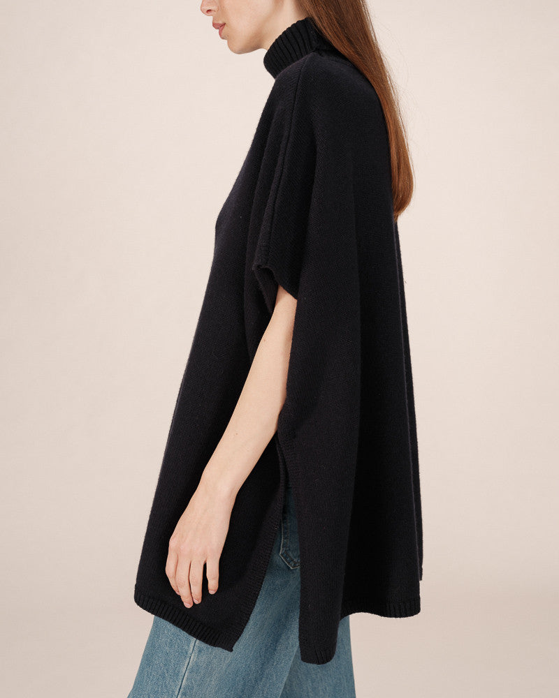 Grace & Mila Saison Turtleneck Poncho