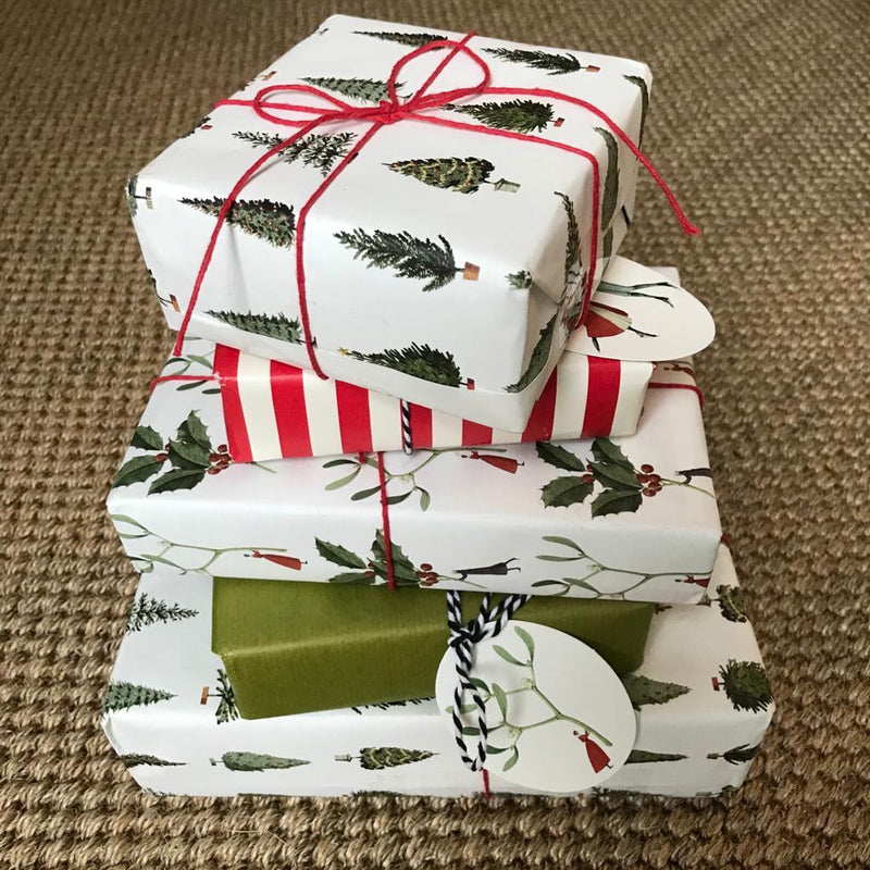 Laura Stoddart Holly & Mistletoe Gift Tags