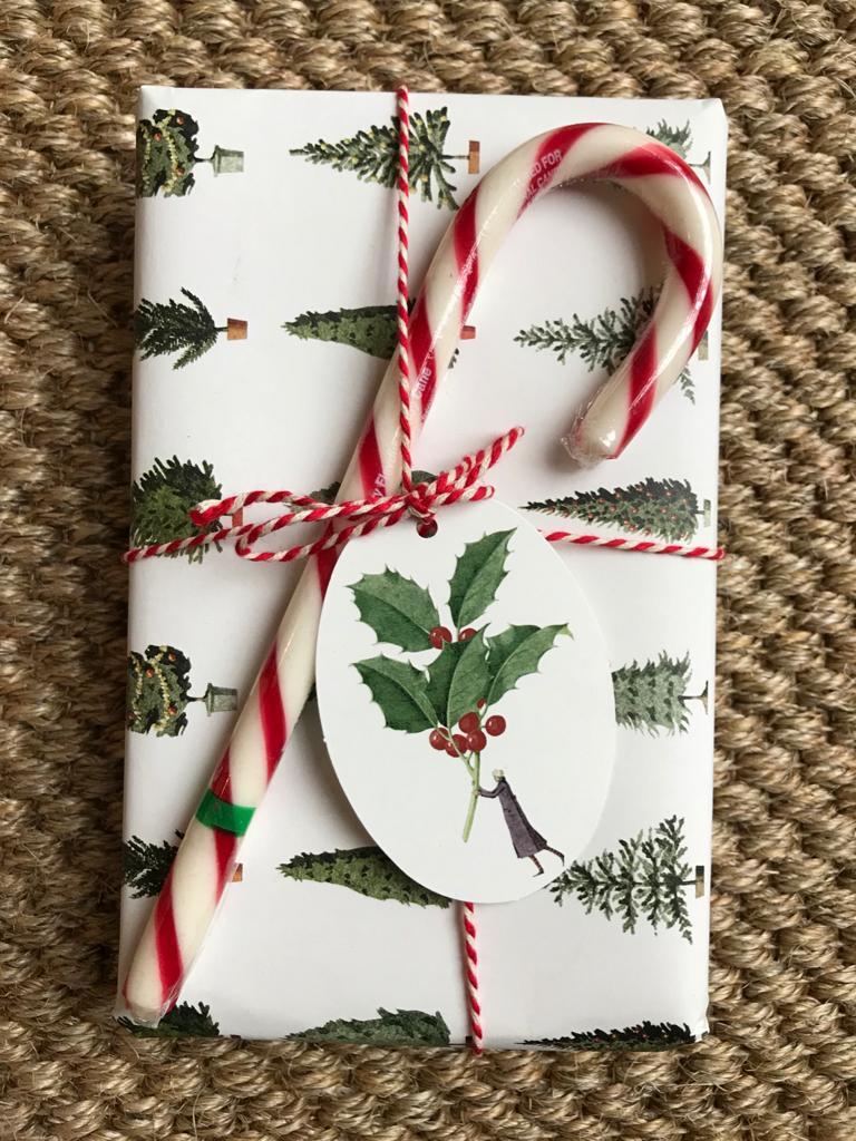 Laura Stoddart Christmas Tree Giftwrap