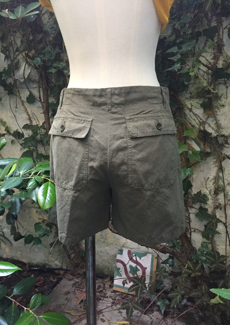 Hartford Sierra Utility shorts in Army Green